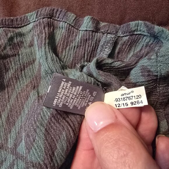 Aerie Womens XS Extra Small Green Leaf Print Off The Shoulder Shorts Romper CUTE - Picture 13 of 13